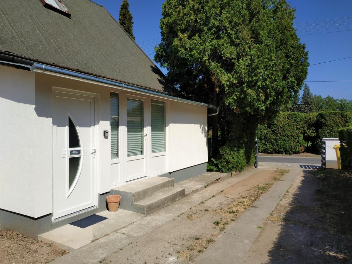 Aranyharmat Apartman Balatonlelle Bagian luar foto