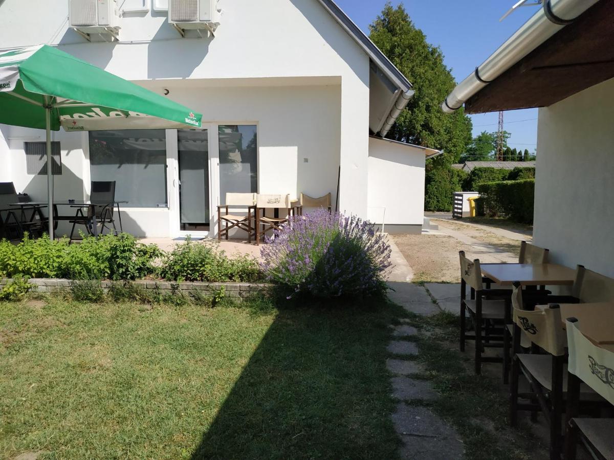 Aranyharmat Apartman Balatonlelle Bagian luar foto